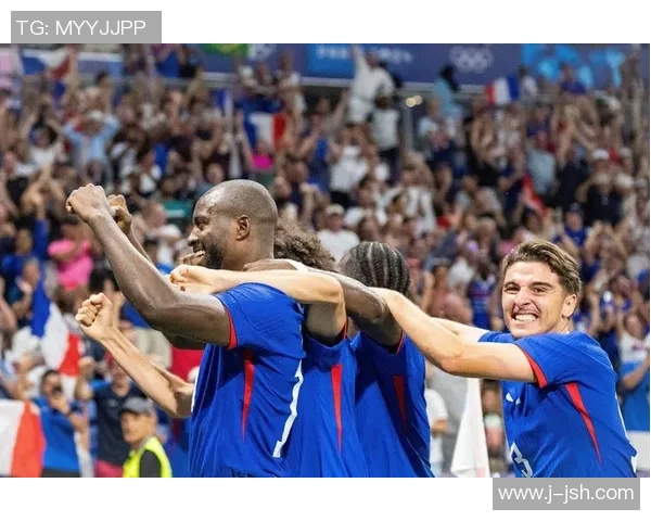 法国足球历史最伟大球星的传奇足迹与辉煌成就分析